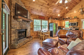 Private Creekside Chalet Hot Tub, Pool Table